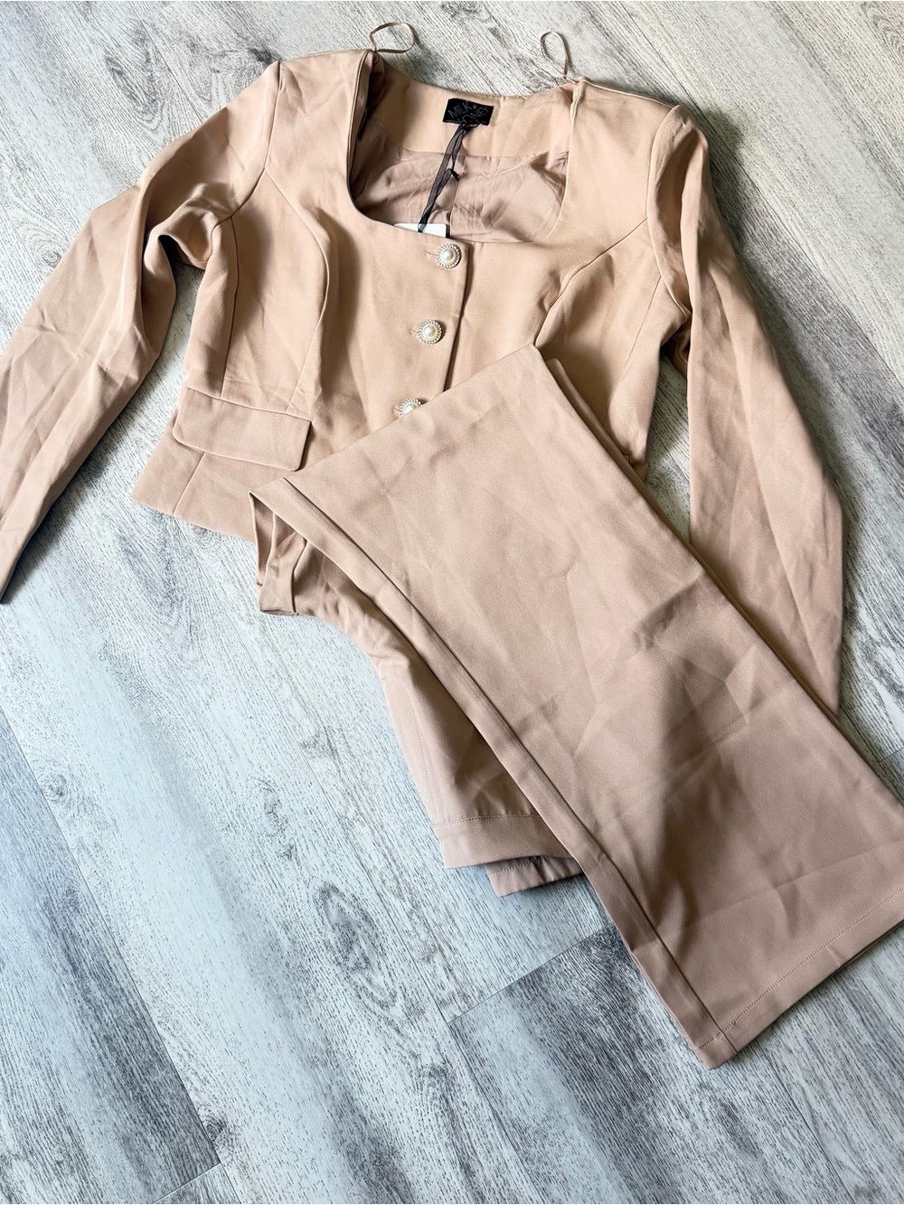 Women's Tailored Pantsuit Set in Light Beige